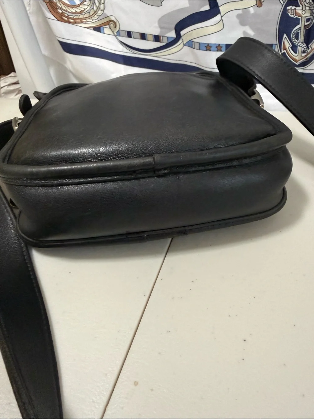 Vintage Coach Black Leather Shoulder/Crossbody Bag